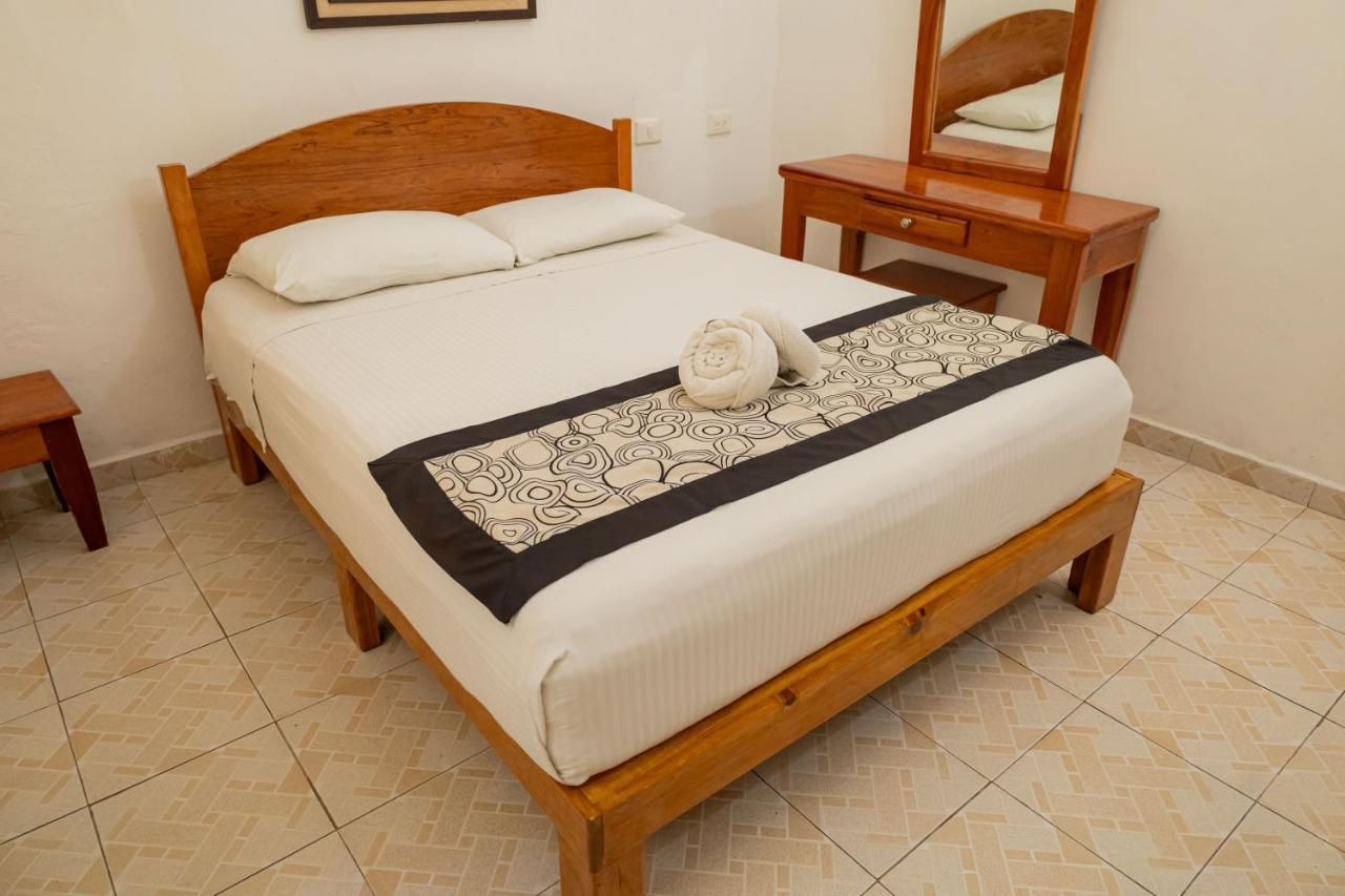 Hotel Las Palmas Cancun Centro Eksteriør bilde